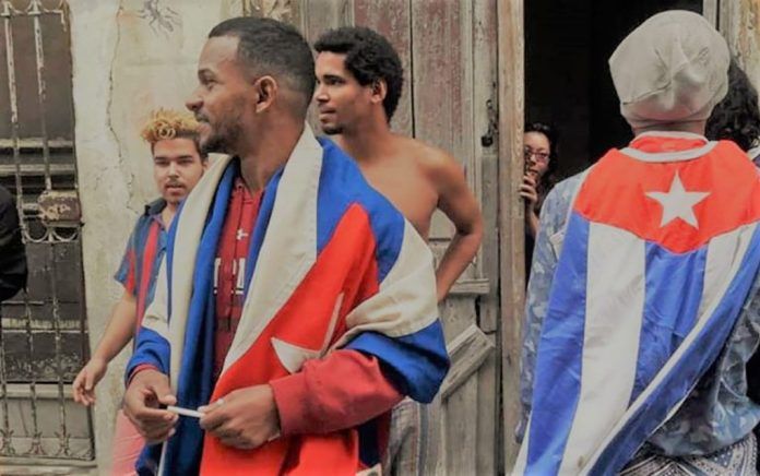 Cuban-prosecutor's-office-asks-seven-and-ten-years-in-jail-for-artists-Luis-Manuel-Otero-and-Maykel-Castillo